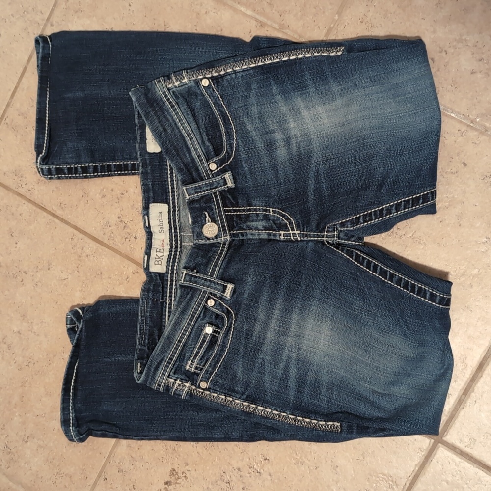 Buckle Sabrina Cropped Jeans